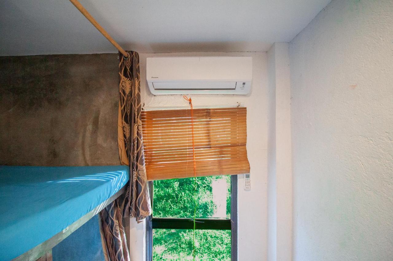 Sunlit Hostel General Luna  Εξωτερικό φωτογραφία